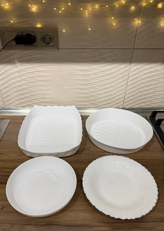 Кухонный комбайн Karaca, миксер Braun, соковыжималка Sokany, форма для запекания, тарелки 4