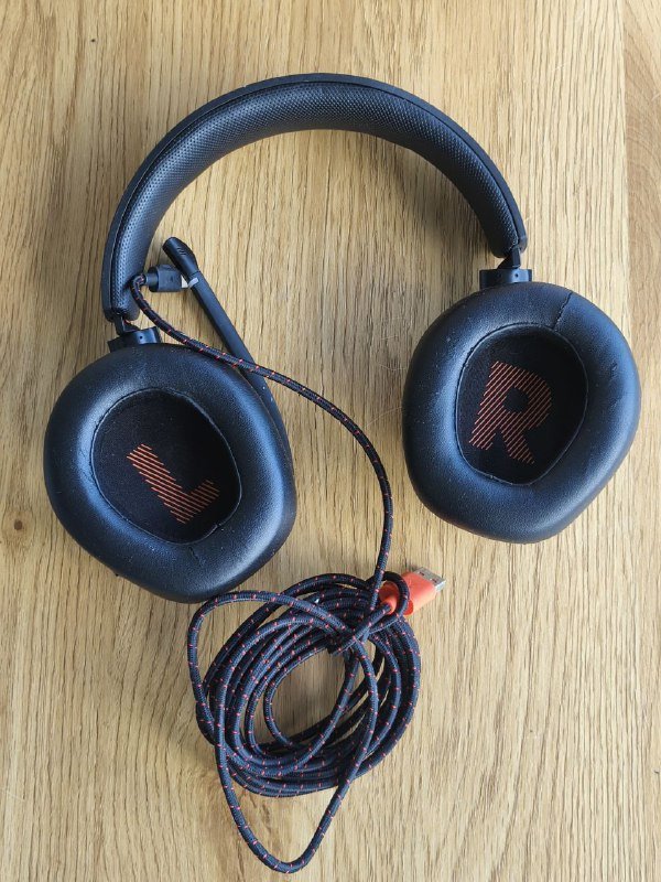 Наушники JBL Quantum 600 с микрофоном 2