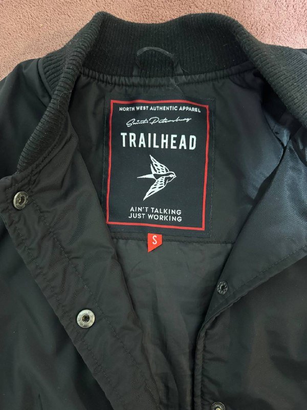 Куртка бомбер женская черная размер XS-S 2