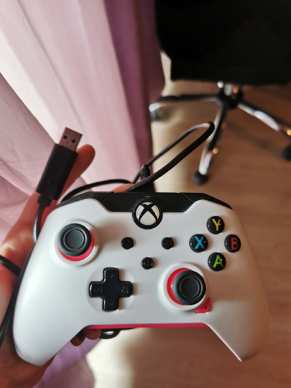 Контроллер проводной для Xbox 2