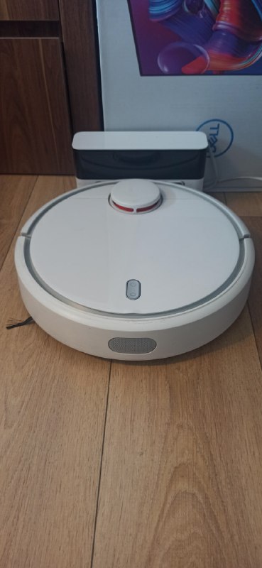 Робот-пылесос Xiaomi Mi Robot Vacuum Cleaner 3