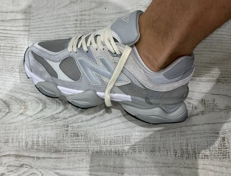 Мужские кроссовки New Balance 9060