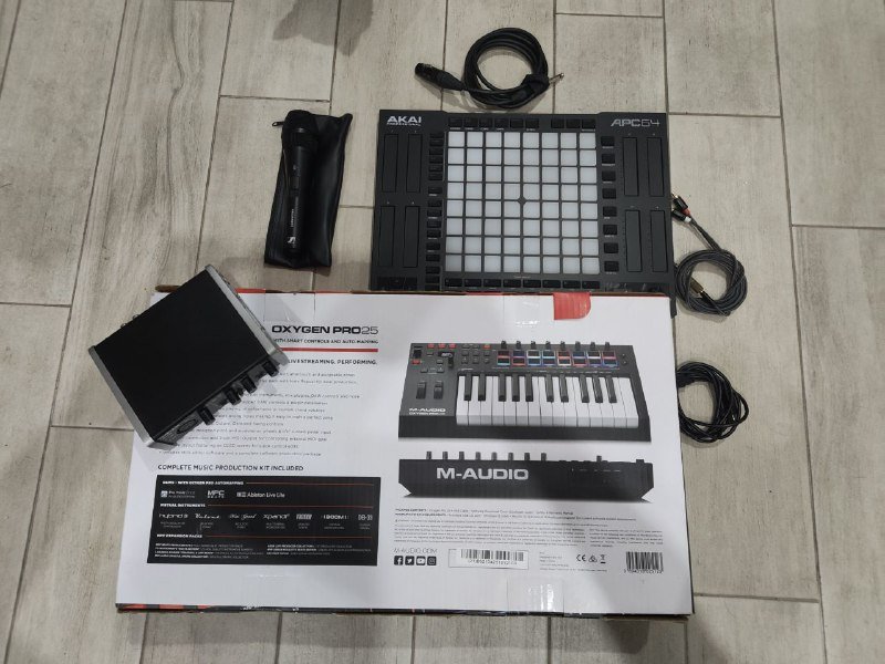 Музыкальный сетап для Live DJ