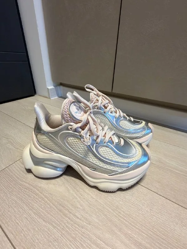 Кроссовки Adidas Originals OZVENUZ W Silver Metallic 1
