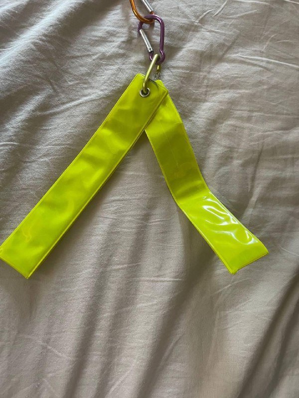 Карабины, коробки, веревка, баночки, перчатка для животных, набор для лепки, блокнот и раскраска 2