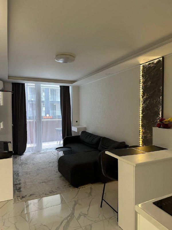 Студия квартира на год с видом на море 2