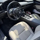 Mazda 3 Preferred 8