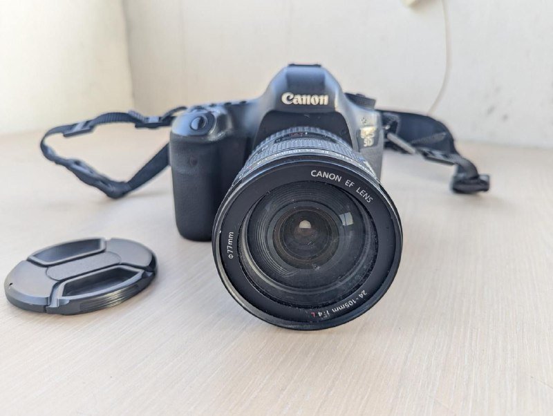 Canon 5d mark 3 body, Canon 24-105 f4 lens 3