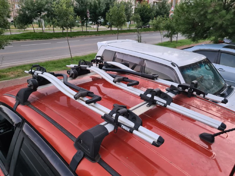 Велокрепление Thule ProRide 591, 3 штуки в наличии