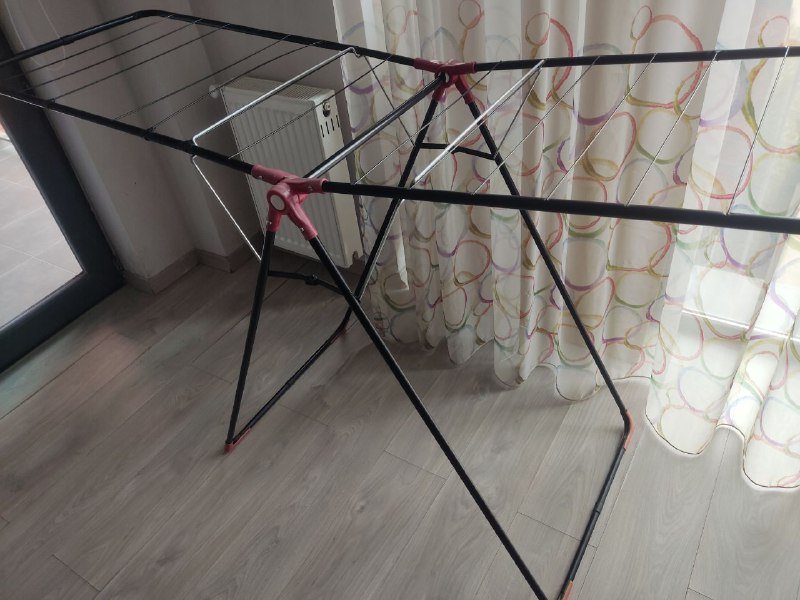 Салфетница, палочки для суши, сумка-тележка, сушилка для белья, уличный стол 5