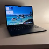 MacBook Air M2 16/256 2