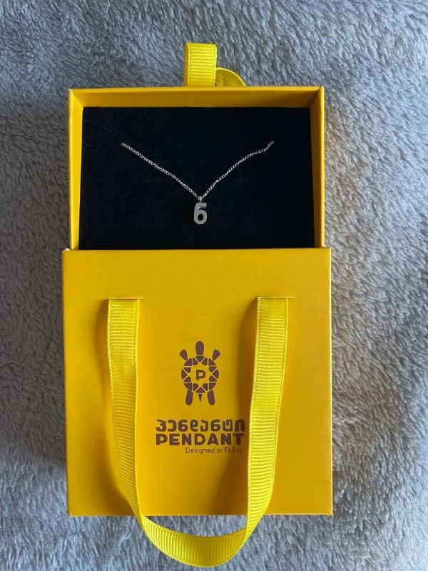 Серебряное украшение, очки RayBan, чехлы, книга, одежда, сумочка 1