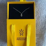 Серебряное украшение, очки RayBan, чехлы, книга, одежда, сумочка 1