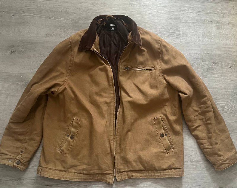 Зимняя мужская куртка с съемным капюшоном 3