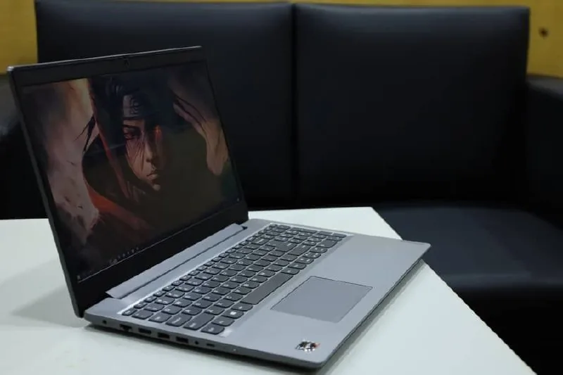 Lenovo IdeaPad 3 1