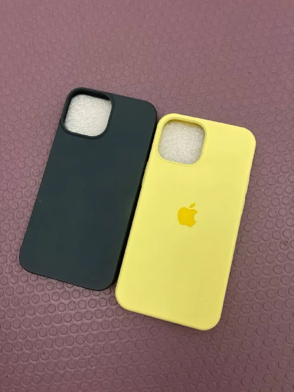 Чехлы на iPhone 13 mini 1