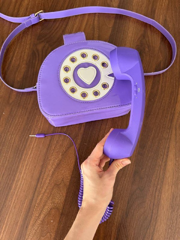 Фиолетовая сумка с телефонной трубкой