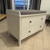 Тумбочка с выдвижными ящиками 2