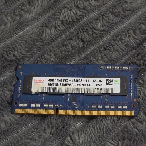 Оперативная память SK hynix 4GB DDR3L