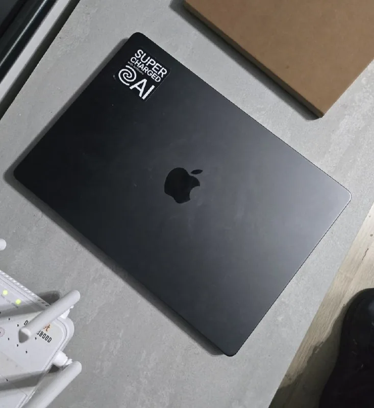 MacBook Pro M4 16/512 1