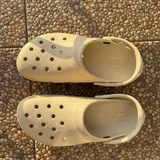 Crocs 3