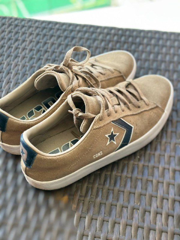 Кеды Converse 43 EU бежевые замшевые 2