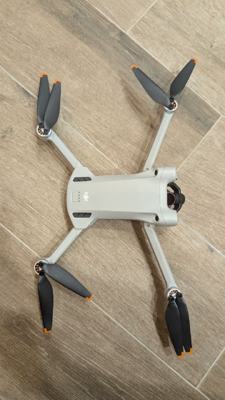 Дрон DJI Mini 3 Pro с пультом и аксессуарами 5