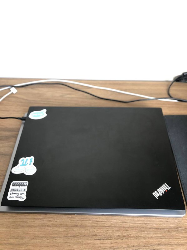 Lenovo Thinkpad E495, AMD Ryzen 5, 16 GB Ram, 256 GB SSD 2