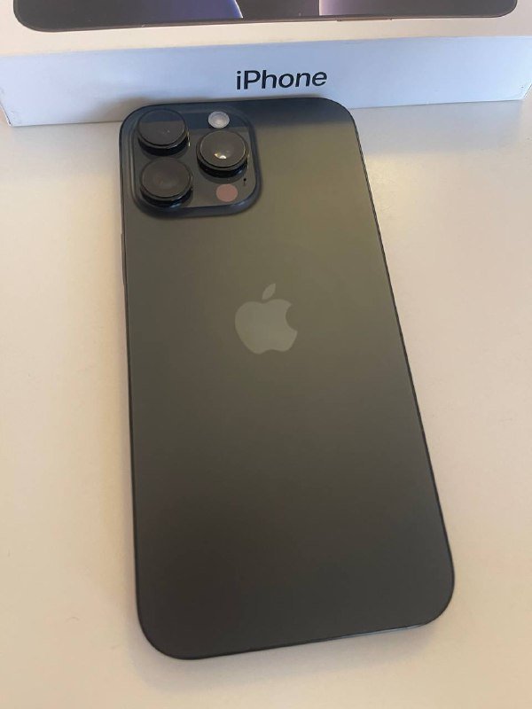iPhone 16 Pro Max 256 gb 4
