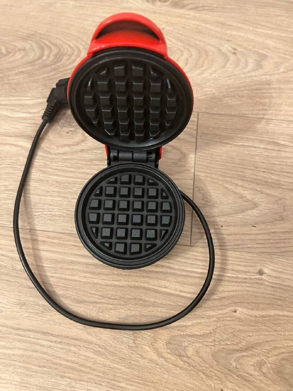 Мини вафельница 2