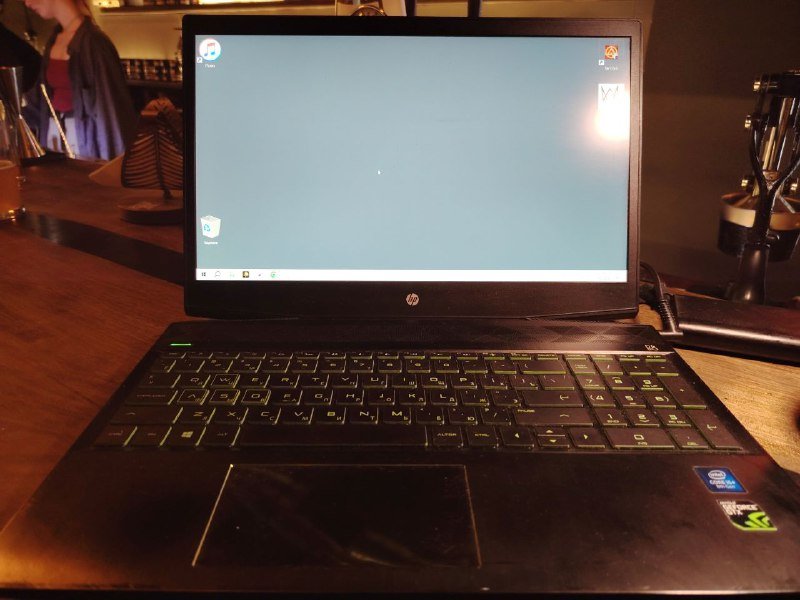 Ноутбук Intel Core i5, 8GB RAM, GTX 1050, SSD Kingston 4