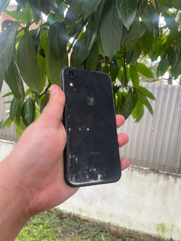 iPhone 12 128GB, iPhone 12mini 128GB, iPhone XR 64GB 4