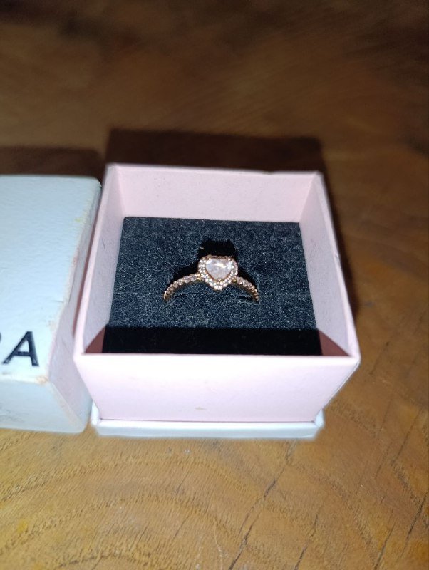 Кольцо Pandora 4