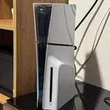PS5 Slim с дисководом 1 ТБ 1