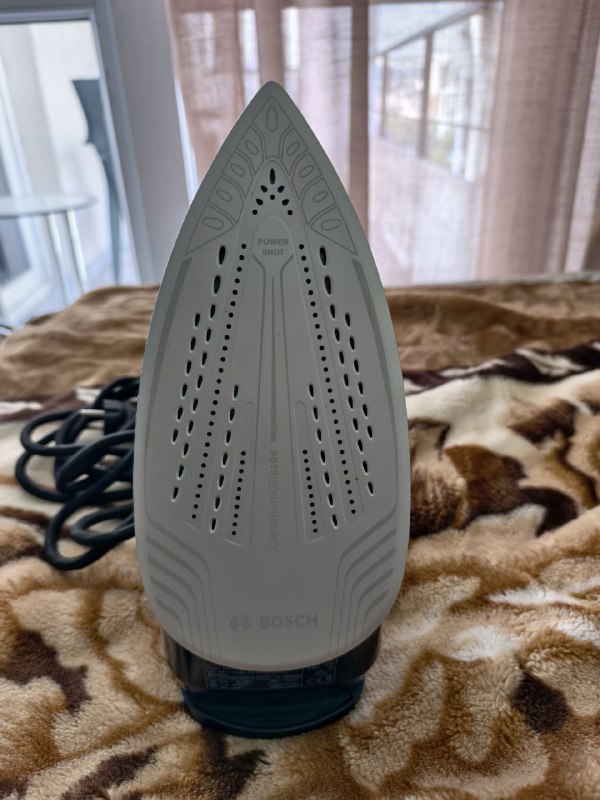 Утюг Bosch 2