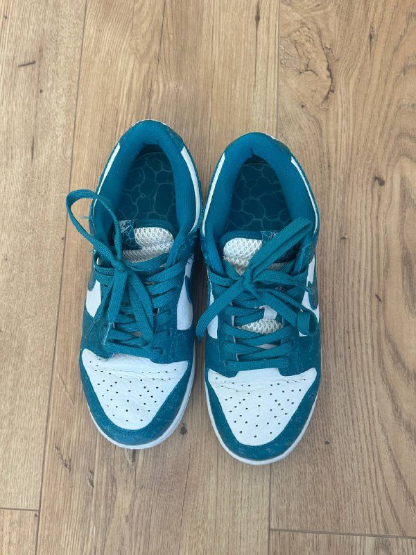 кроссовки nike, куртка кожаная Lichi 3