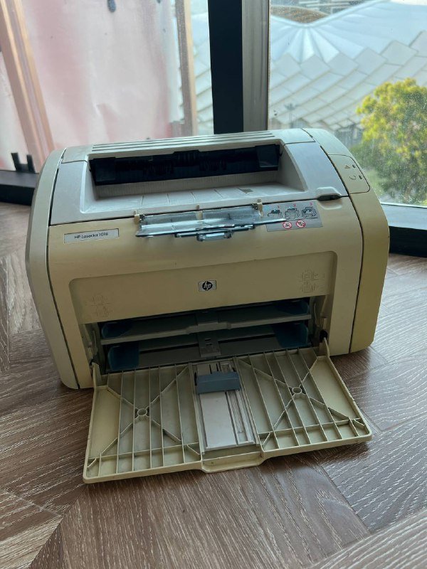 Принтер HP LaserJet 1018