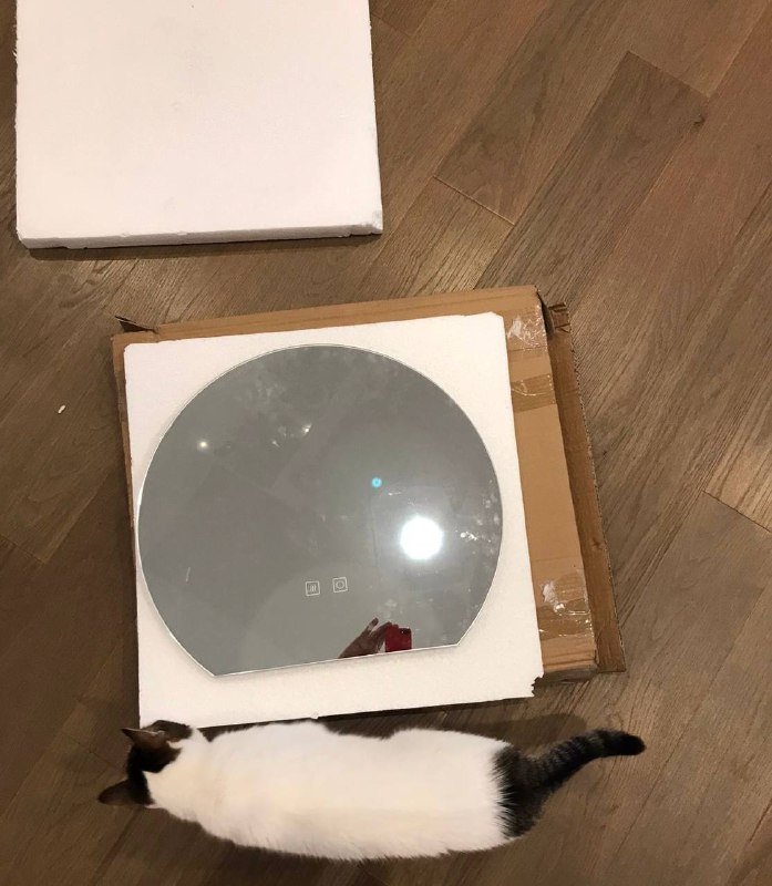 Круглое зеркало с подсветкой и антизапотевателем 3