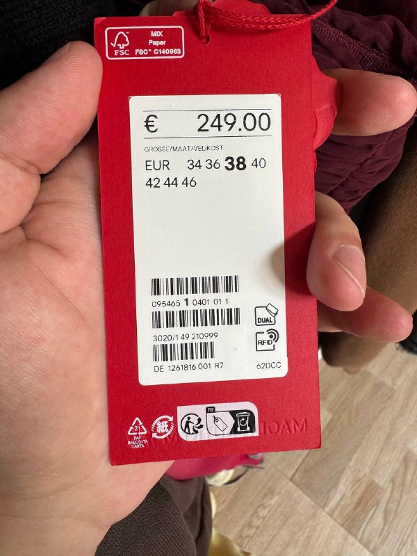 Черное платье, платье с розой 6