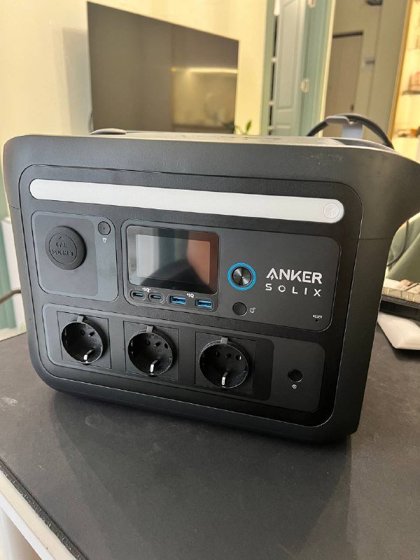 Anker Solix 800x power station