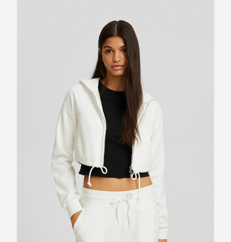 Белая кофта Bershka размер M