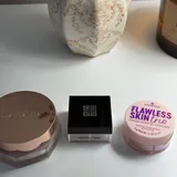 Пудры Dear Dahlia, Givenchy, Essence 1