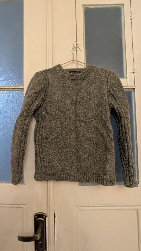 Свитера шерстяные и другие, размеры S, XS