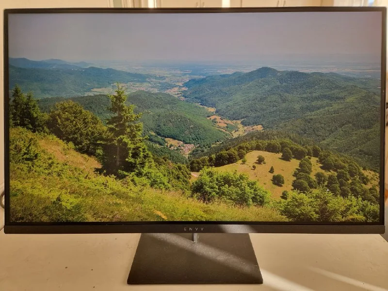 HP ENVY 4K монитор 27 дюймов 1