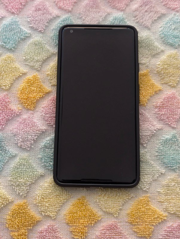 Смартфон Google Pixel 2 XL 4/64 с чехлом