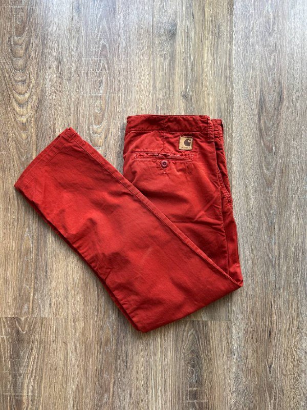 Бананка Eastpak, футболки, джемпер, джинсы, топ, кепка Nike 4