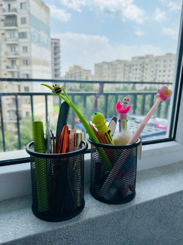 Стакан для ручек, косметики и мелочи 2