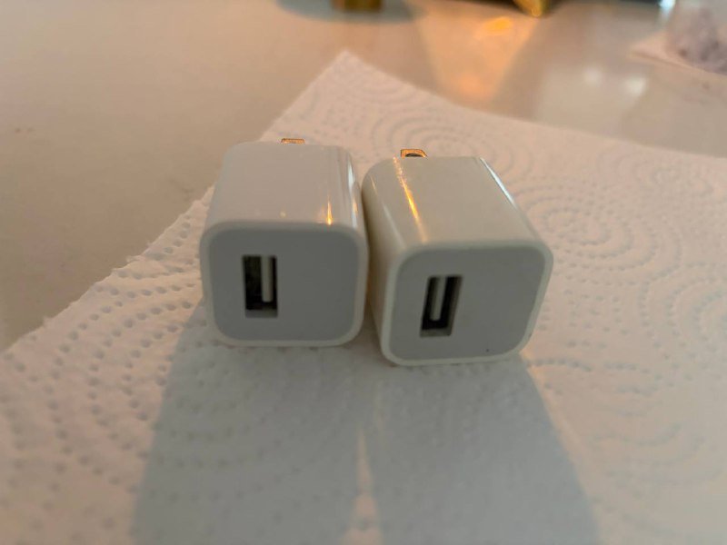 Зарядные адаптеры Apple 5W 2
