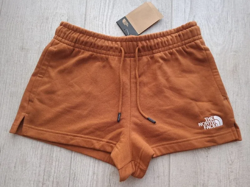 Женские шорты The North Face 1