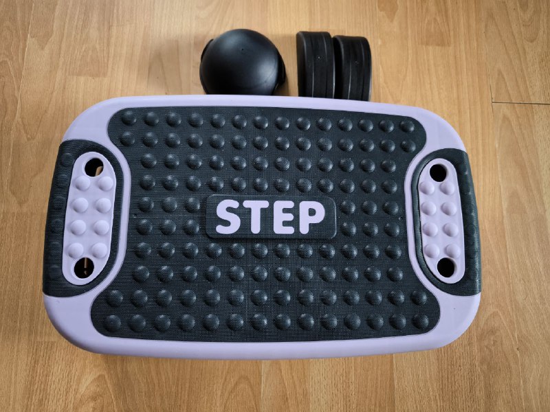 Массажёр, гири, гидратор, дождевик, ковер, степпер, гиря, лампа 8